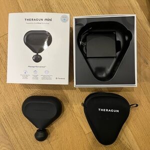Brand new theragun mini (black)